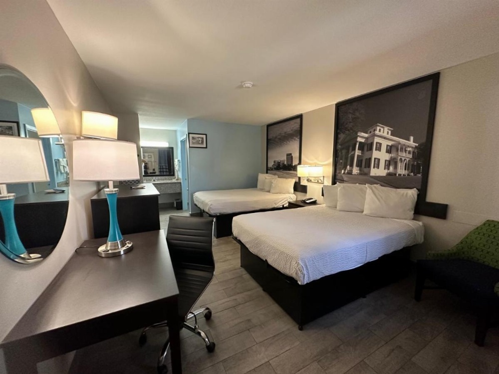 Super 8 by Wyndham Ocean Springs Biloxi Image 13