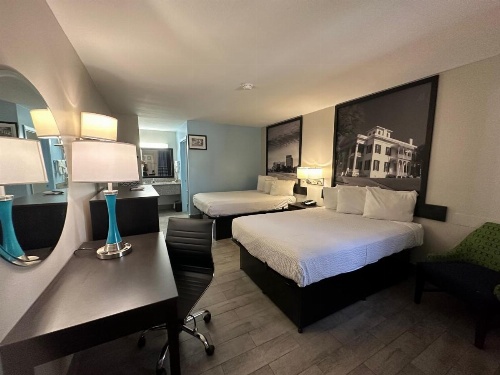 Super 8 by Wyndham Ocean Springs Biloxi image 14