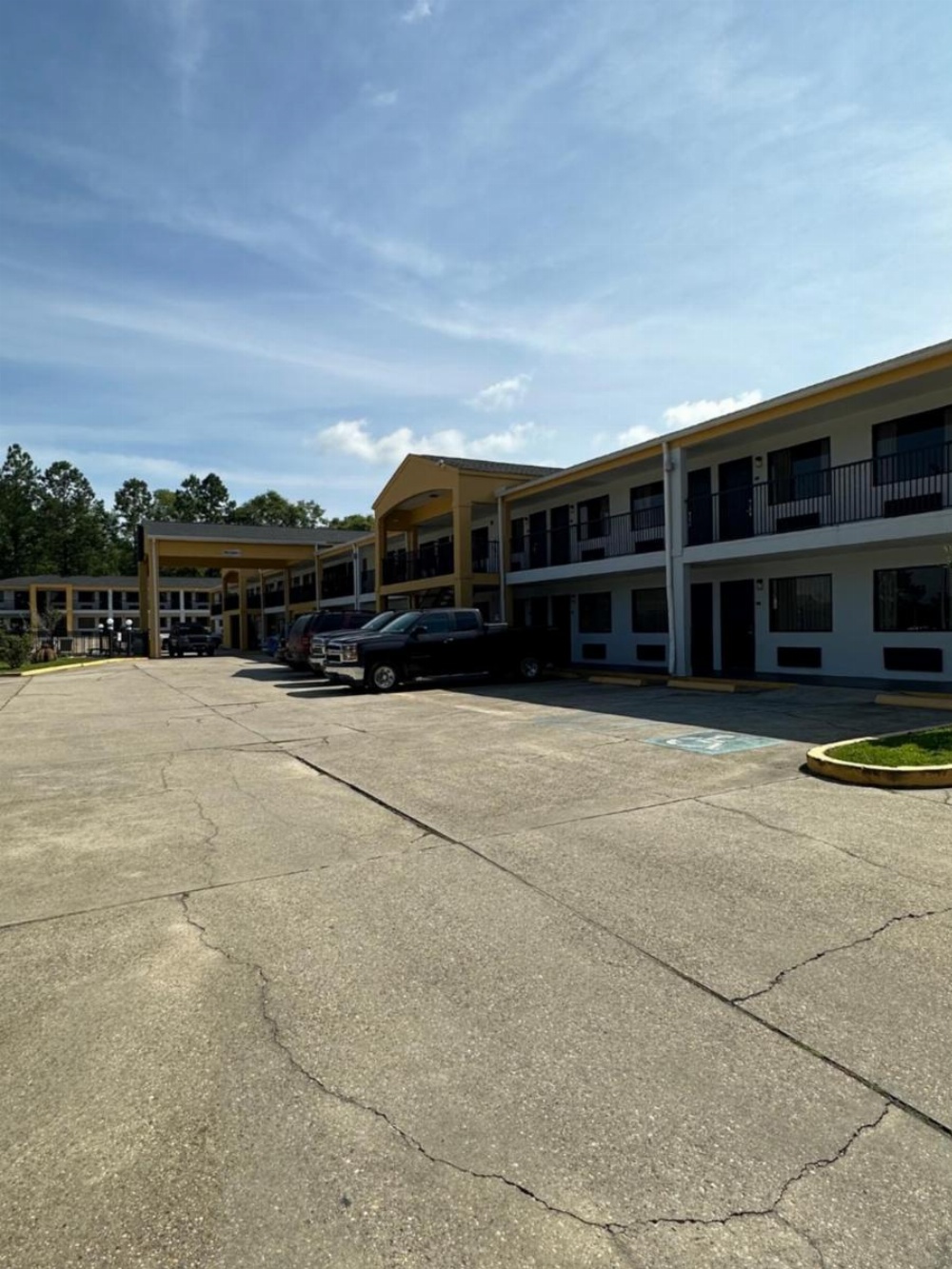 Super 8 by Wyndham Ocean Springs Biloxi Image 20