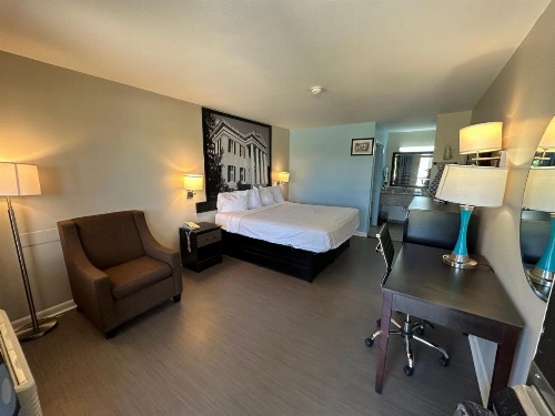 Super 8 by Wyndham Ocean Springs Biloxi image 29